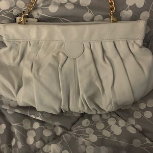 Steve Madden White Shoulder Bag with Gold Chain  soft leather